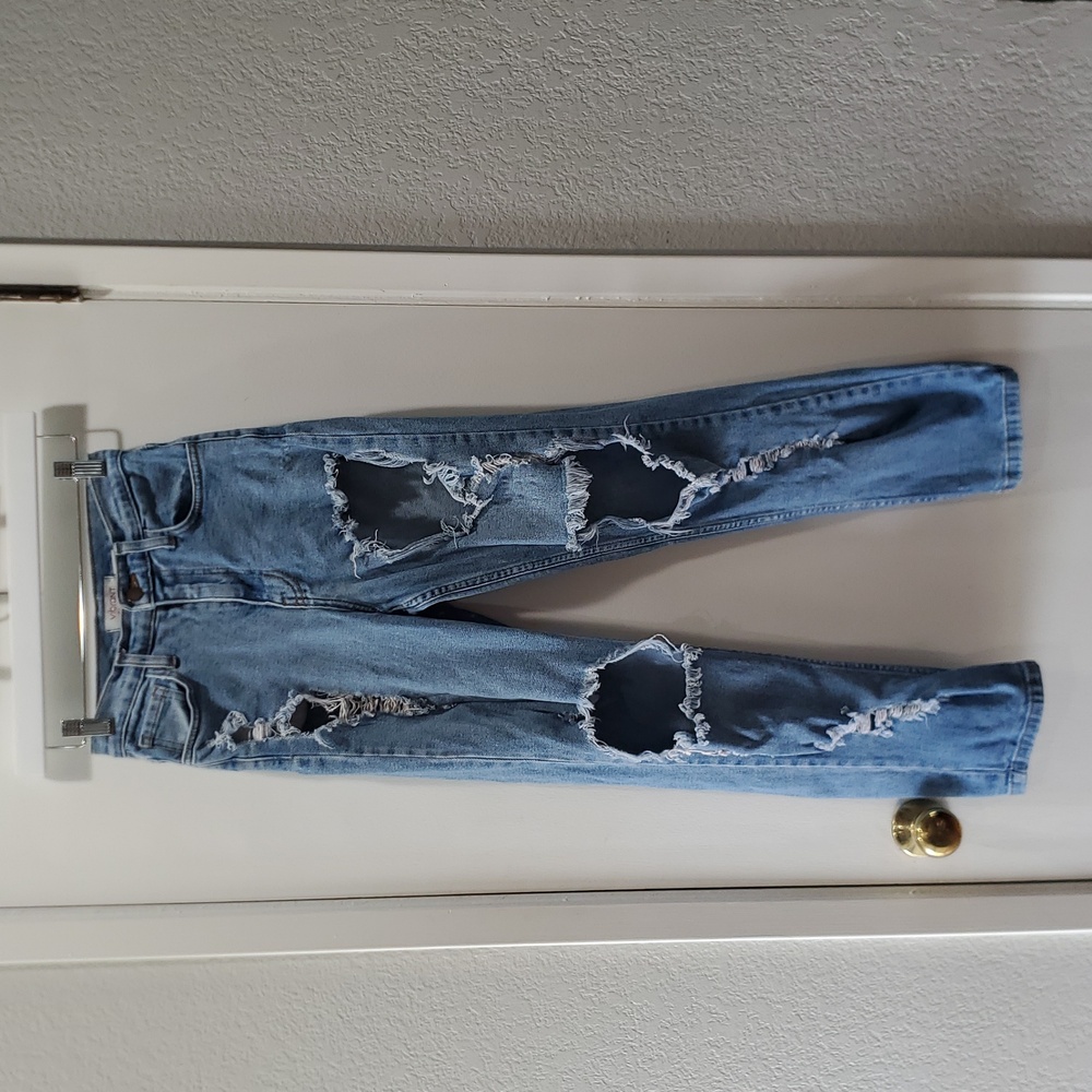 Womens stretch destroyed skinny denim jeans W24